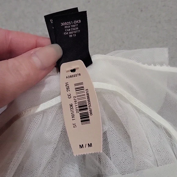 Victoria's Secret Sexy Little Things Undies - Picture 12 of 14